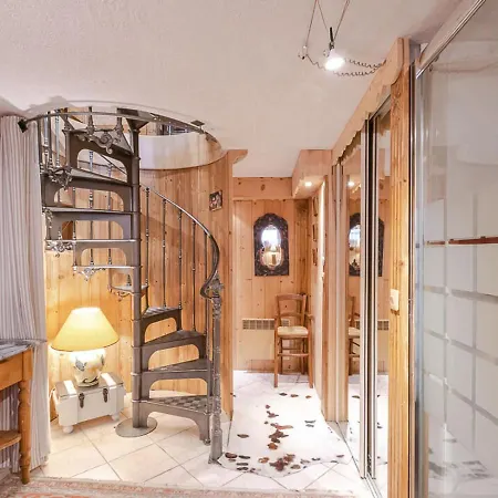 Apartment Superbe Duplex Avec Jardin A Chamonix, 4 Pers, Animaux Admis, Parking, Wifi - Fr-1-343-167 *